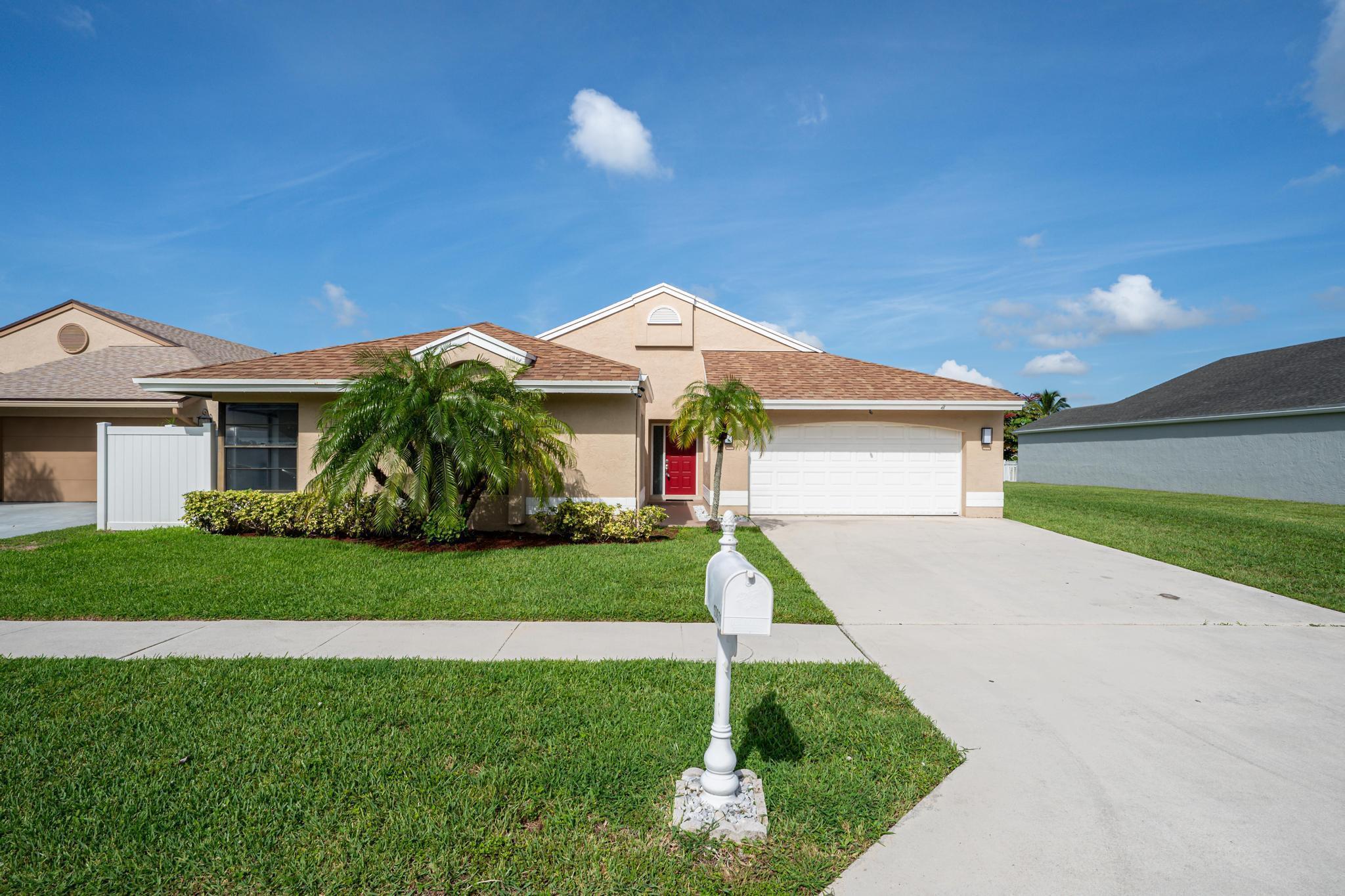 20971 Woodspring Avenue