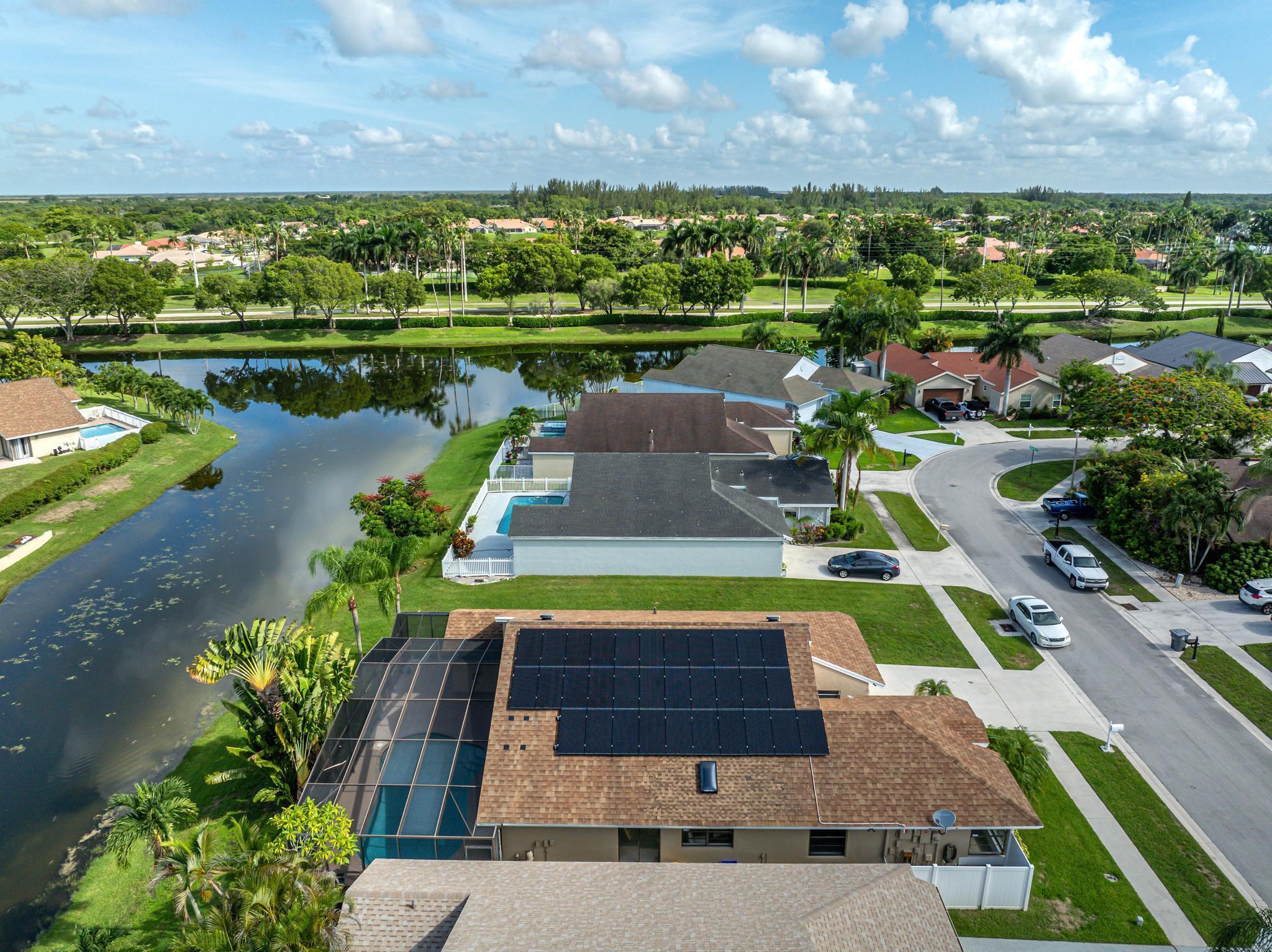 20971 Woodspring Avenue