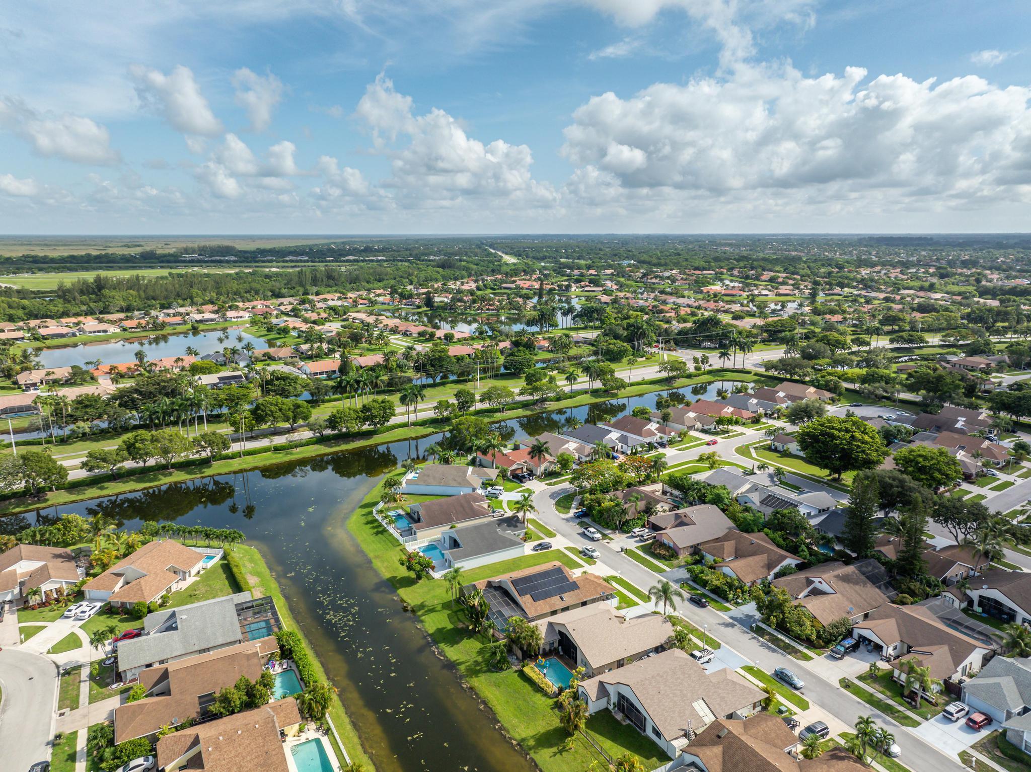 20971 Woodspring Avenue