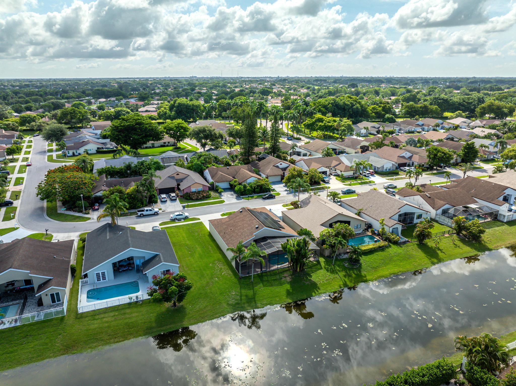 20971 Woodspring Avenue