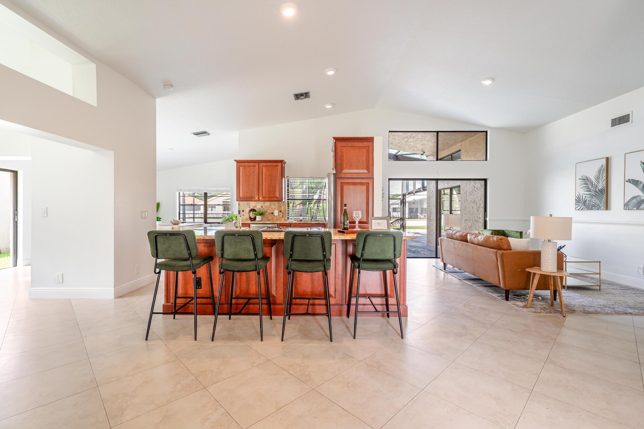 20971 Woodspring Avenue