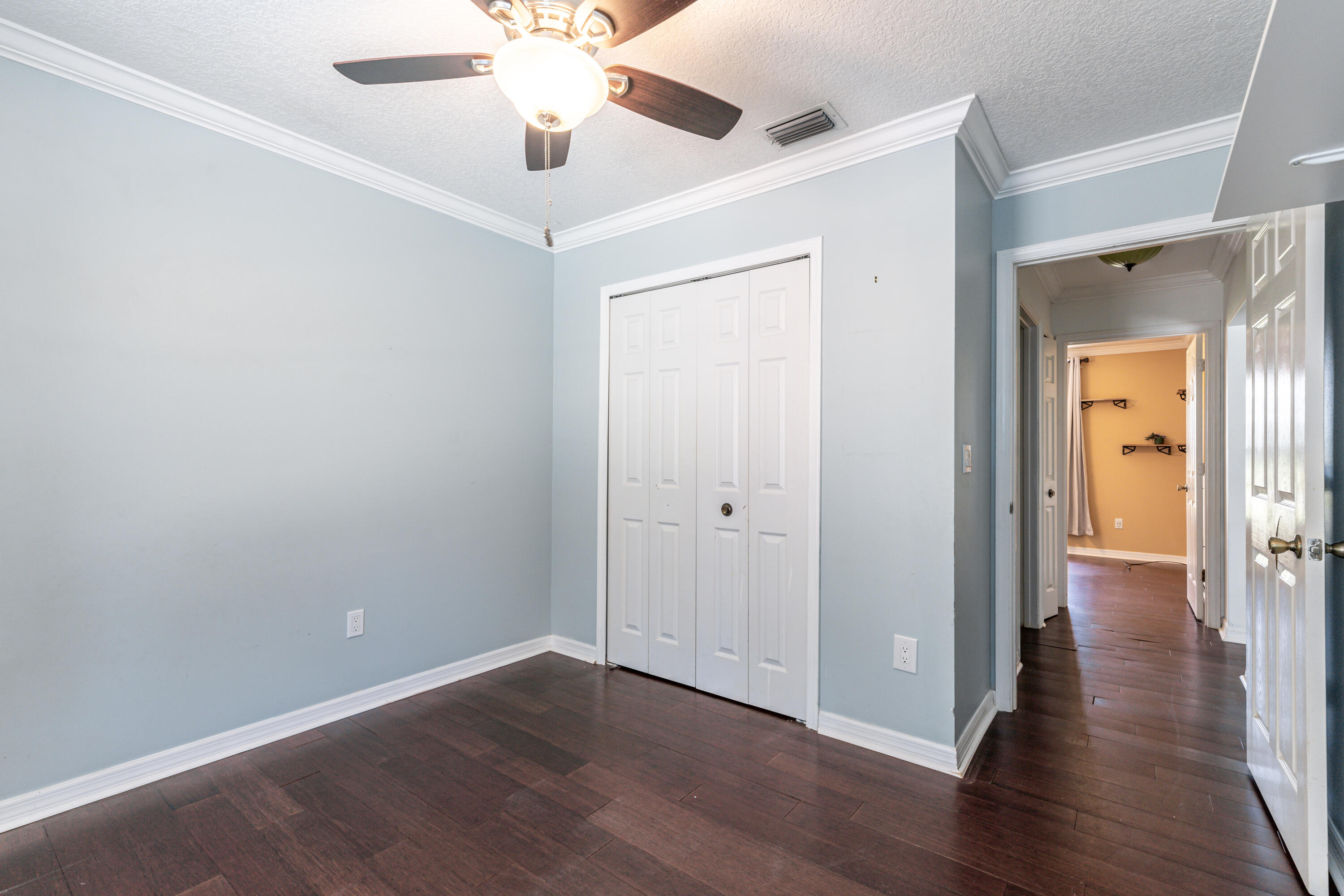 18347 Murcott Boulevard