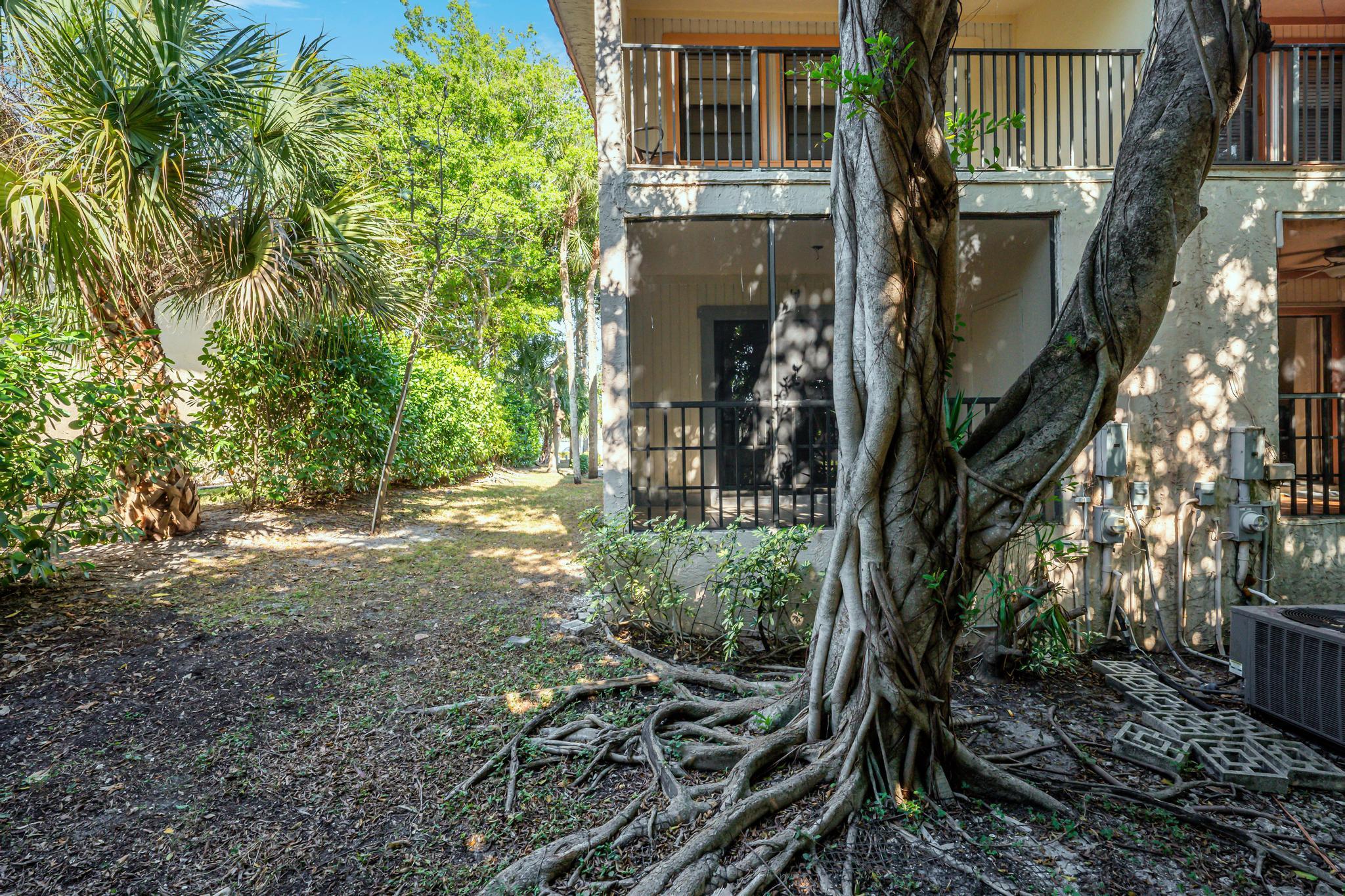 9124 NW 40th Street 20