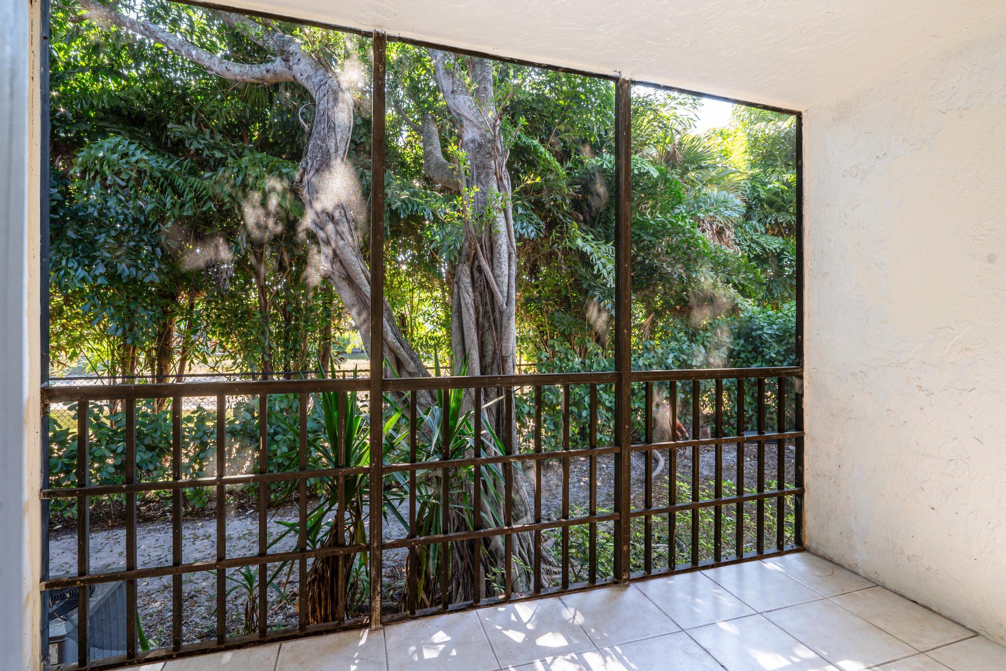 9124 NW 40th Street 20