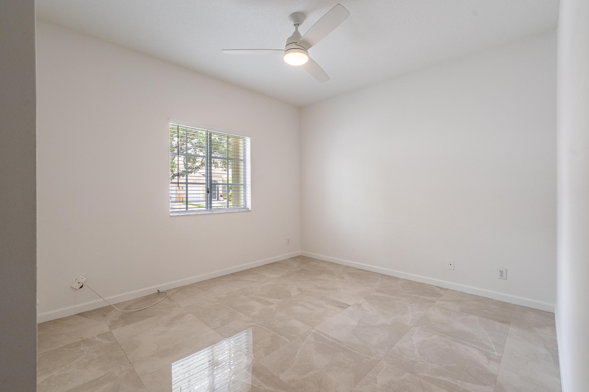 2285 Windjammer Way
