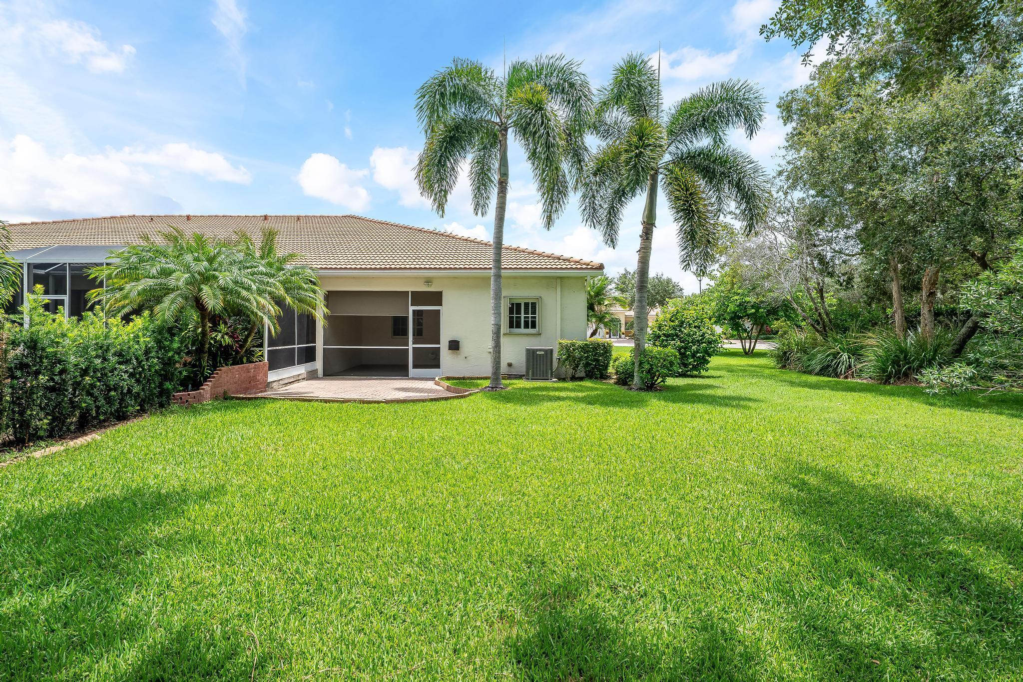 2285 Windjammer Way
