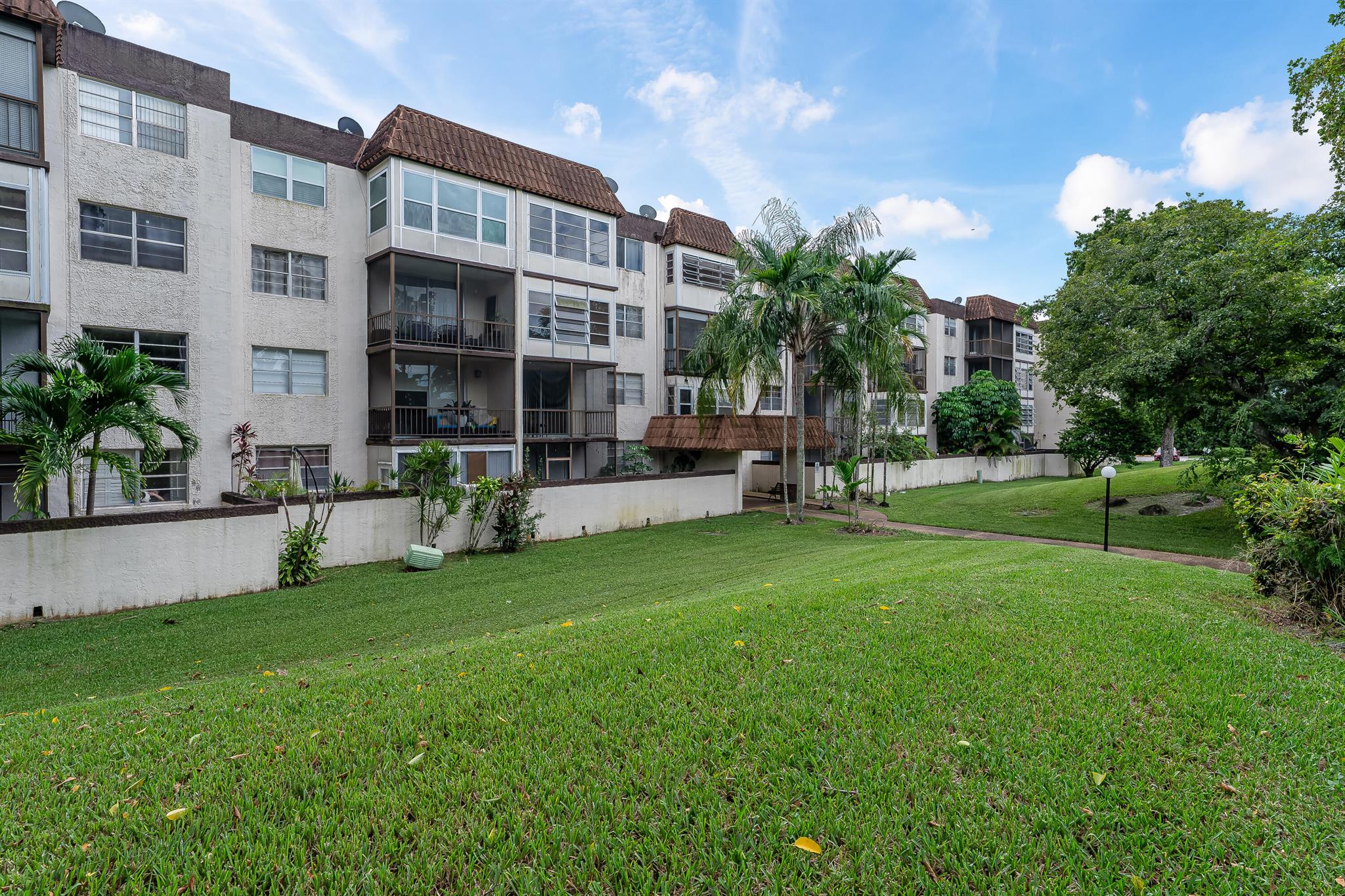 7100 NW 17th Street 220