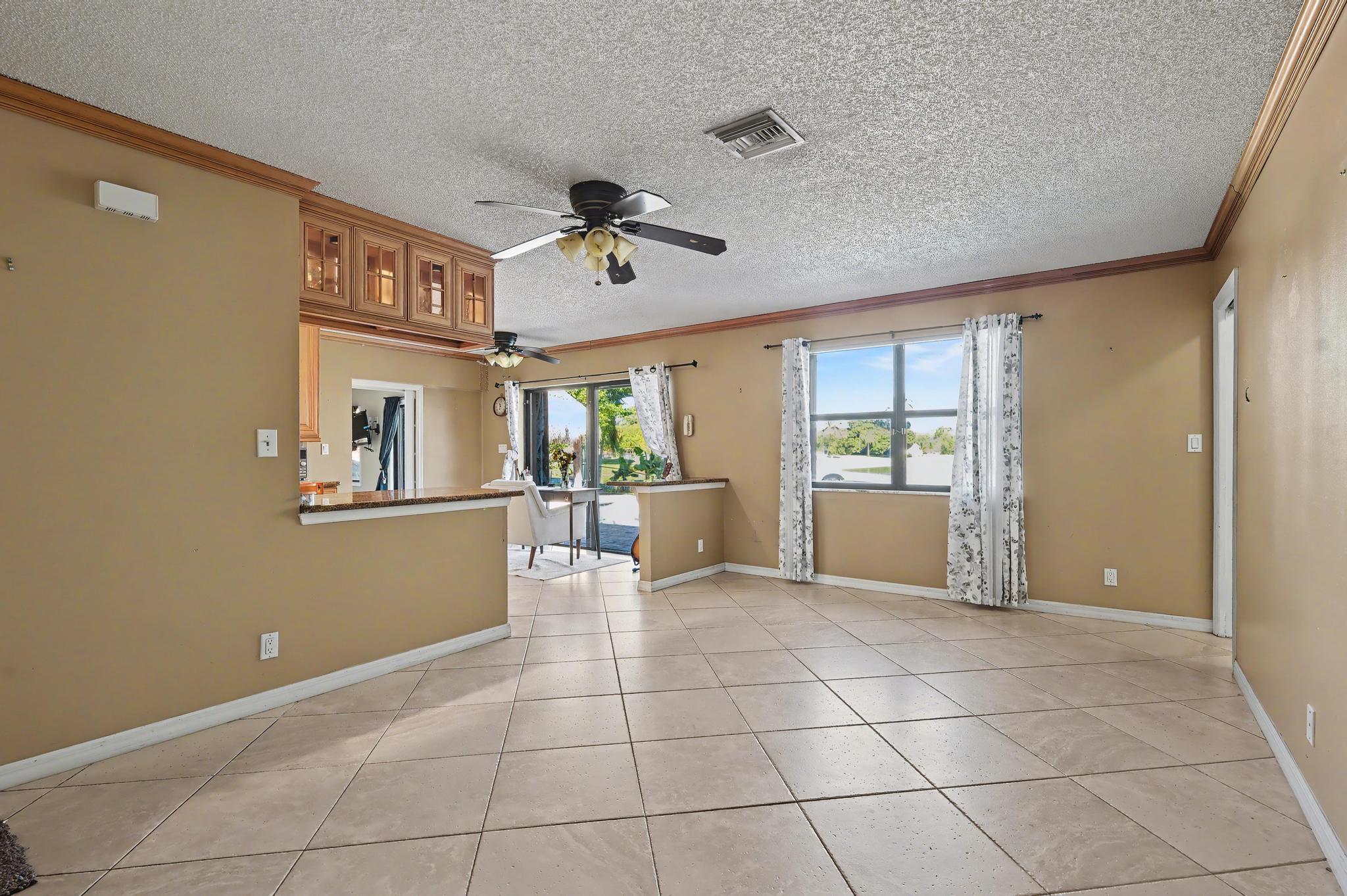 8231 NW 6th Court