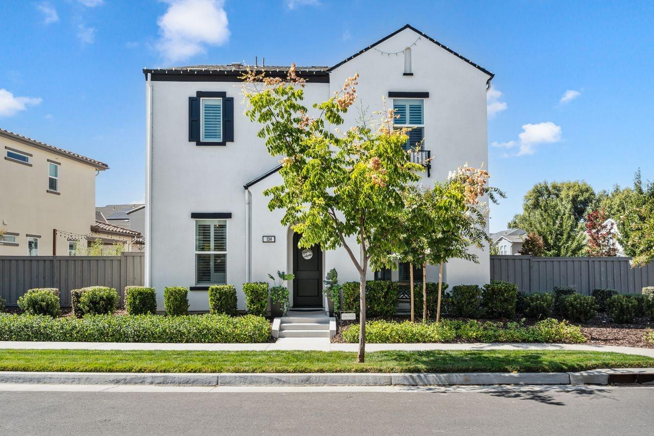 134 Fischbacher Street