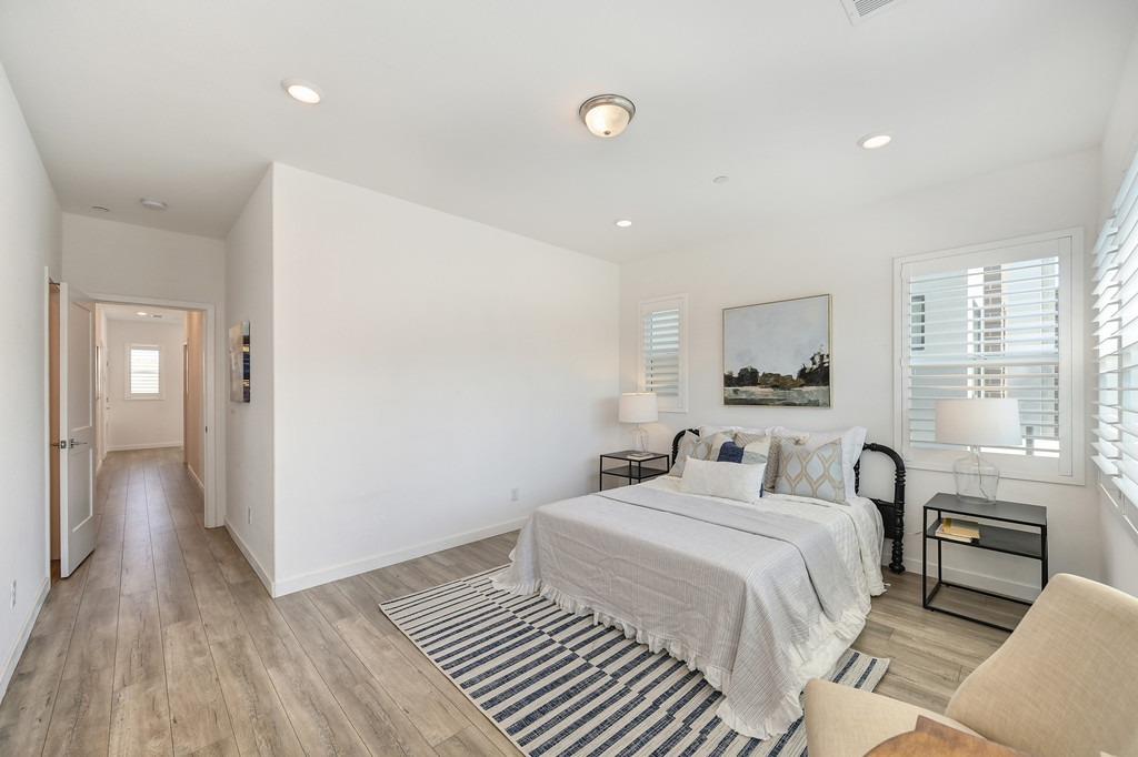 33 fischbacher Street