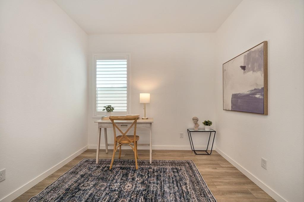 33 fischbacher Street