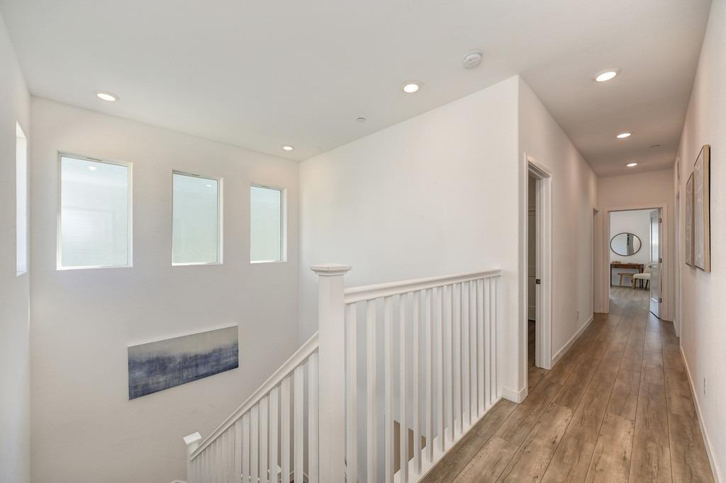 33 fischbacher Street