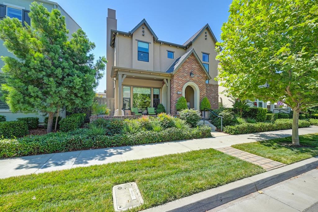 3142 Mckinley Village Way