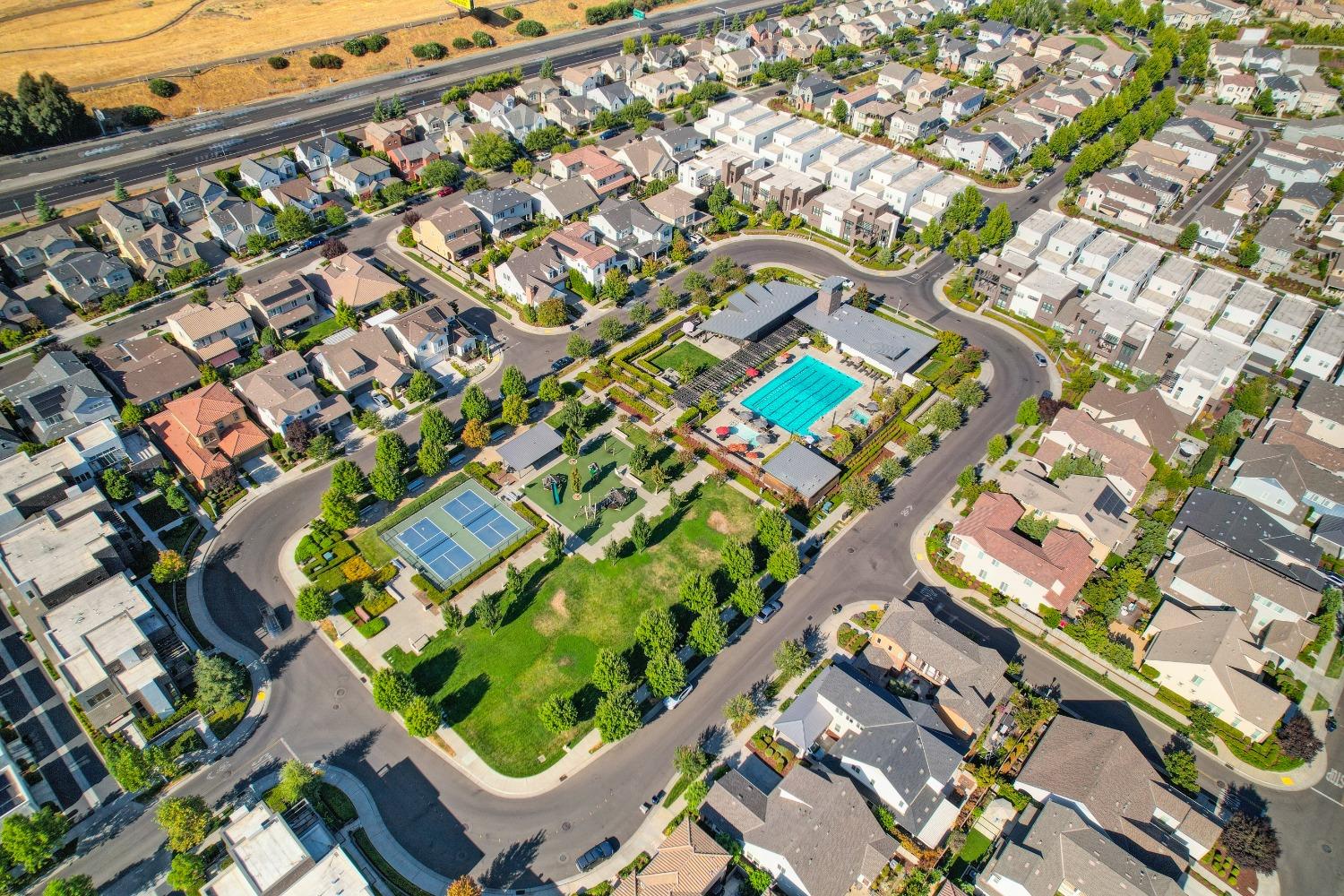 157 Fischbacher Street