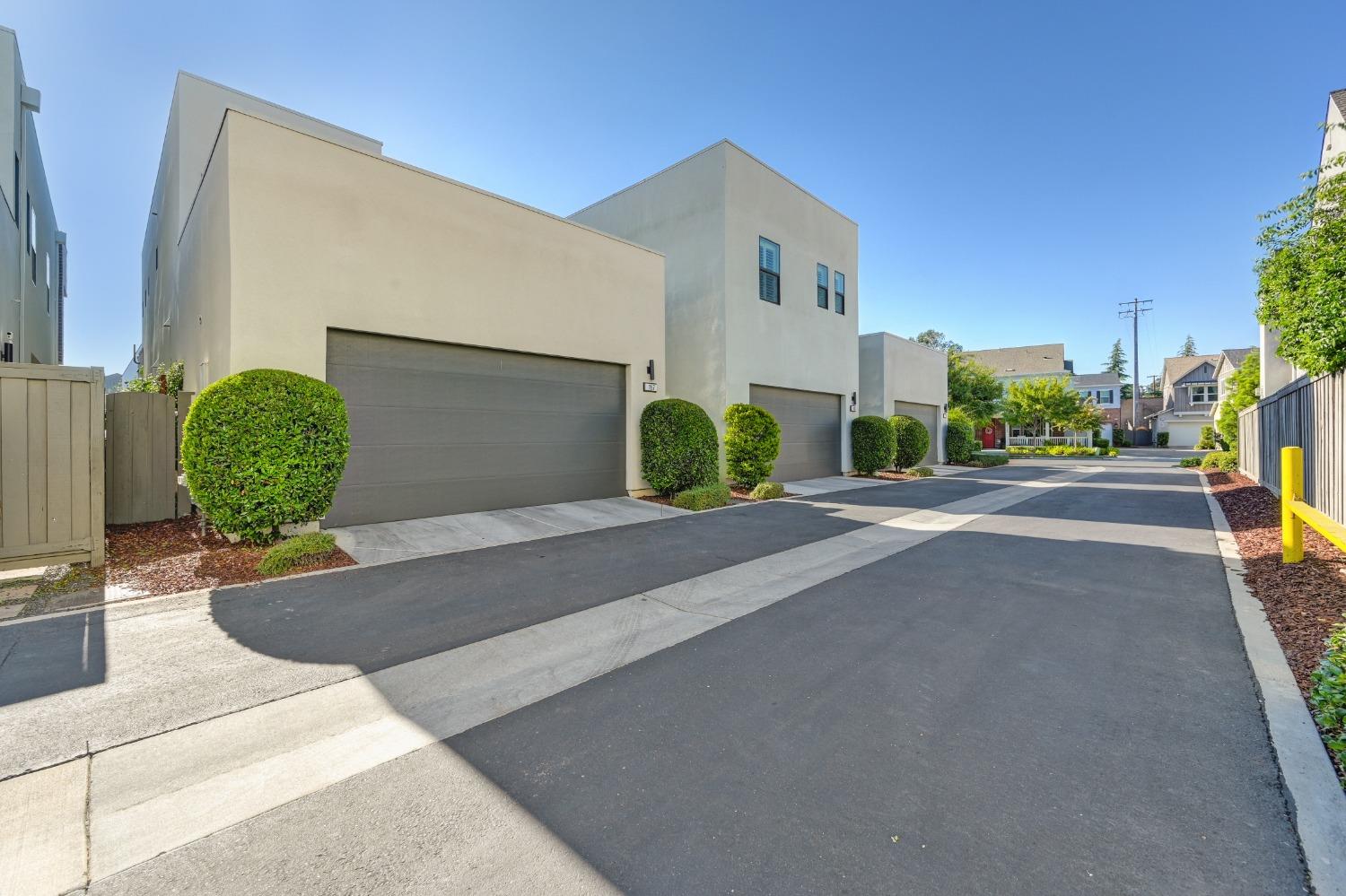 157 Fischbacher Street