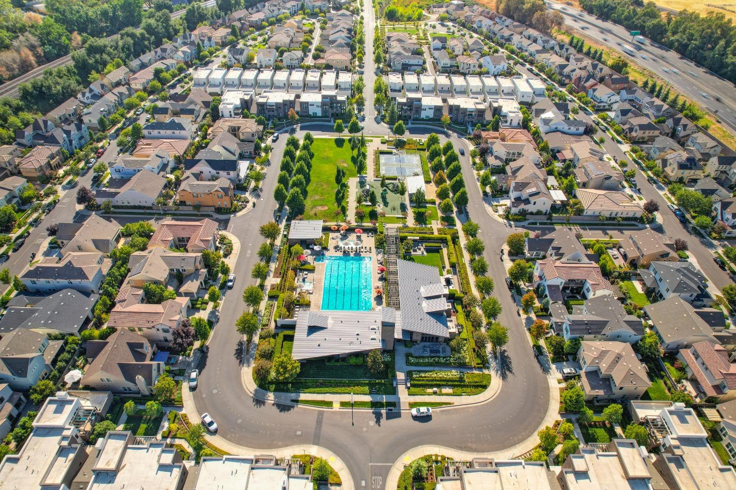 157 Fischbacher Street