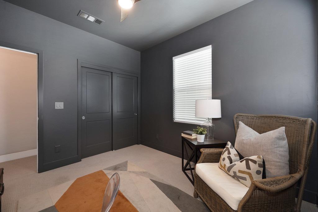 157 Fischbacher Street