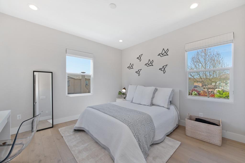 25 Larry Welden Street