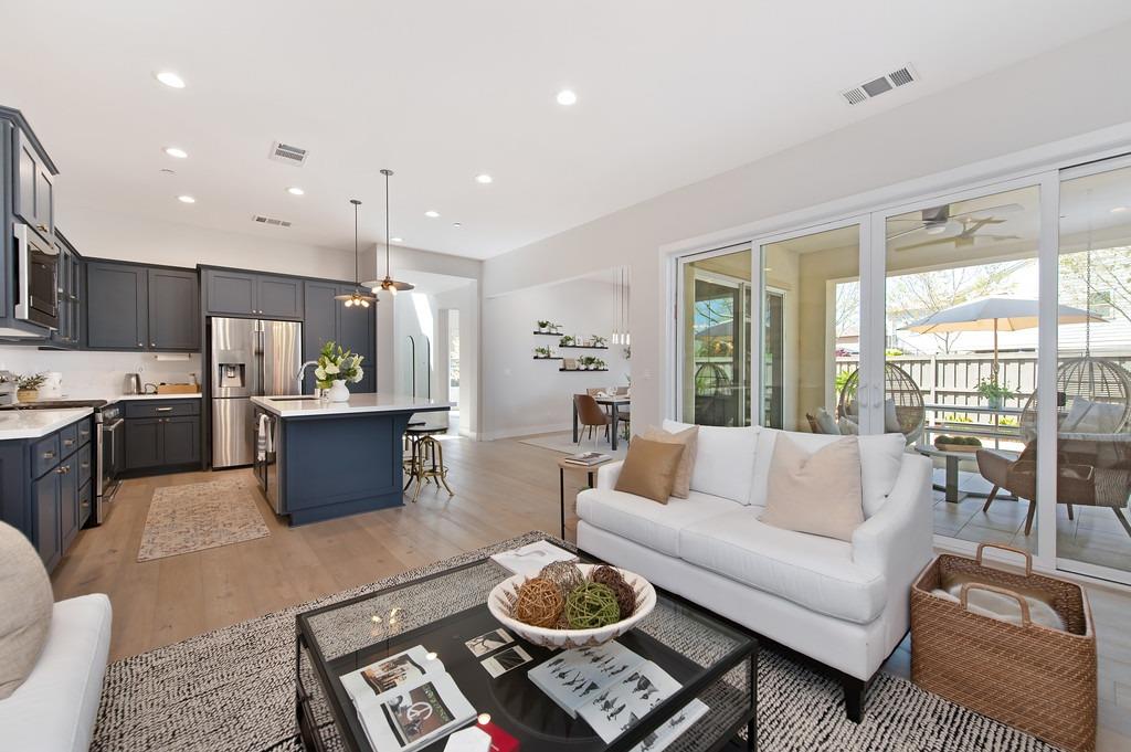 25 Larry Welden Street