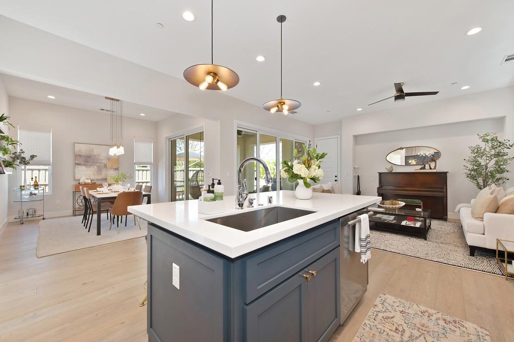 25 Larry Welden Street