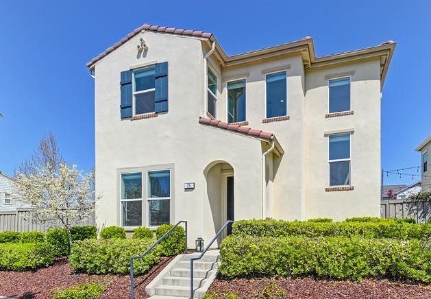 25 Larry Welden Street