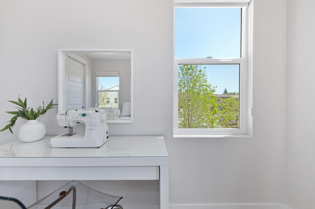 25 Larry Welden Street