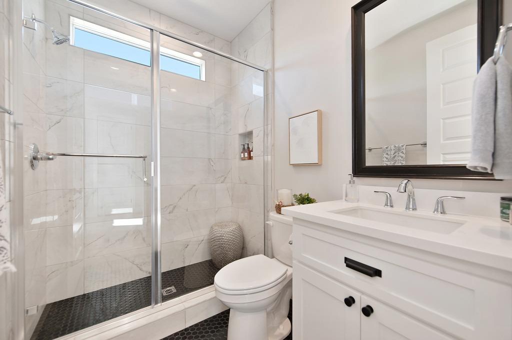 25 Larry Welden Street