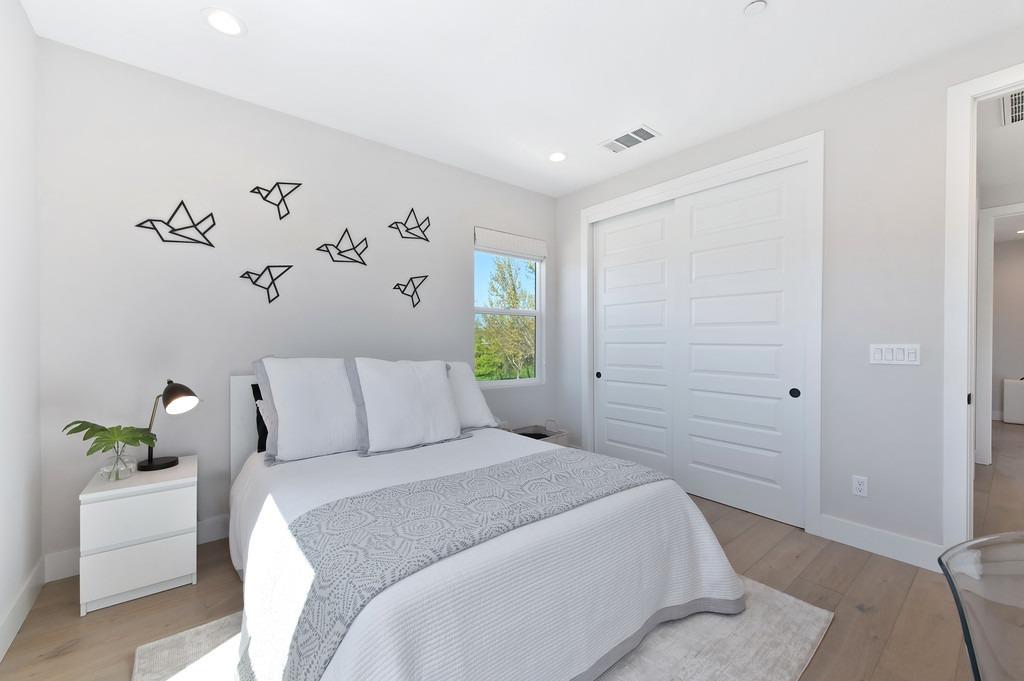 25 Larry Welden Street