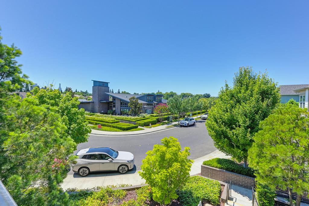 3335 Mckinley Village Way