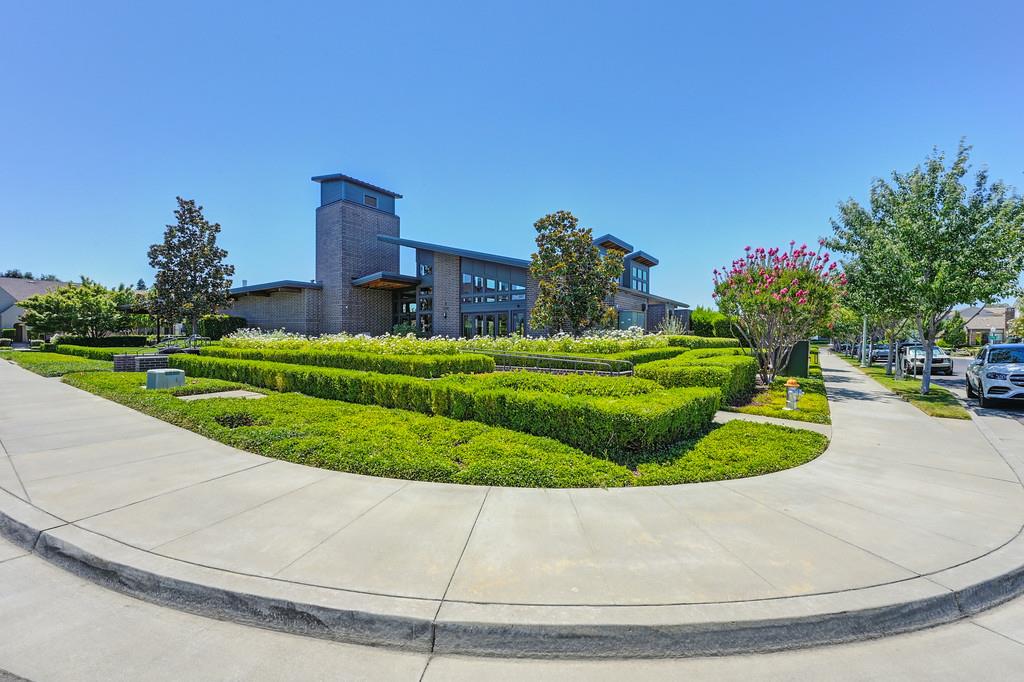 3335 Mckinley Village Way