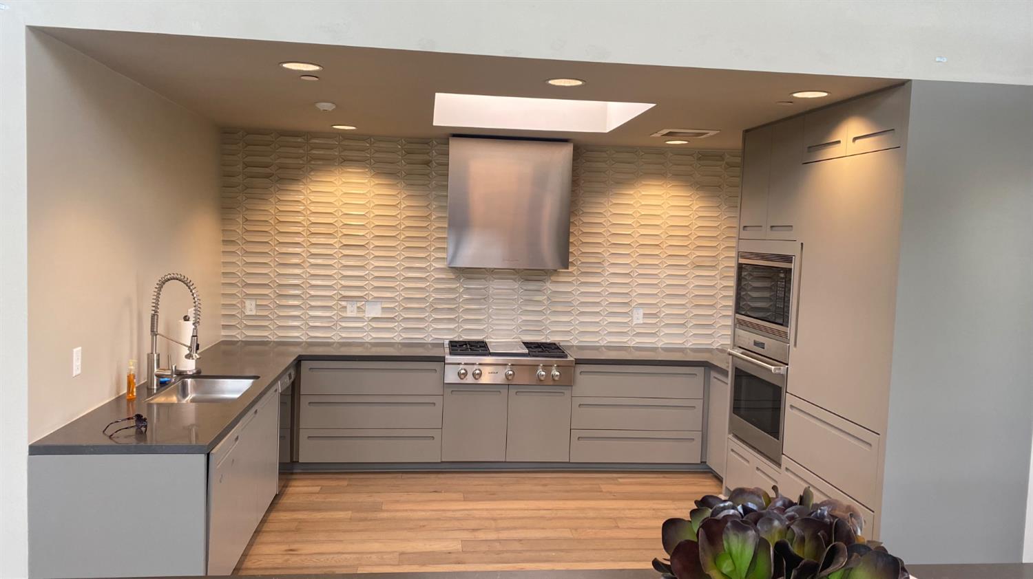 3335 Mckinley Village Way