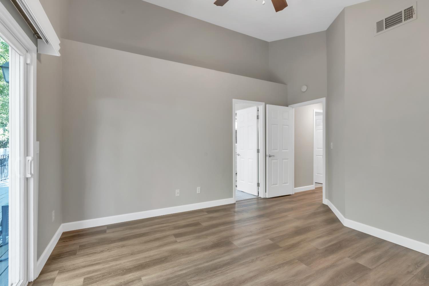 4407 Andrew Alan Lane