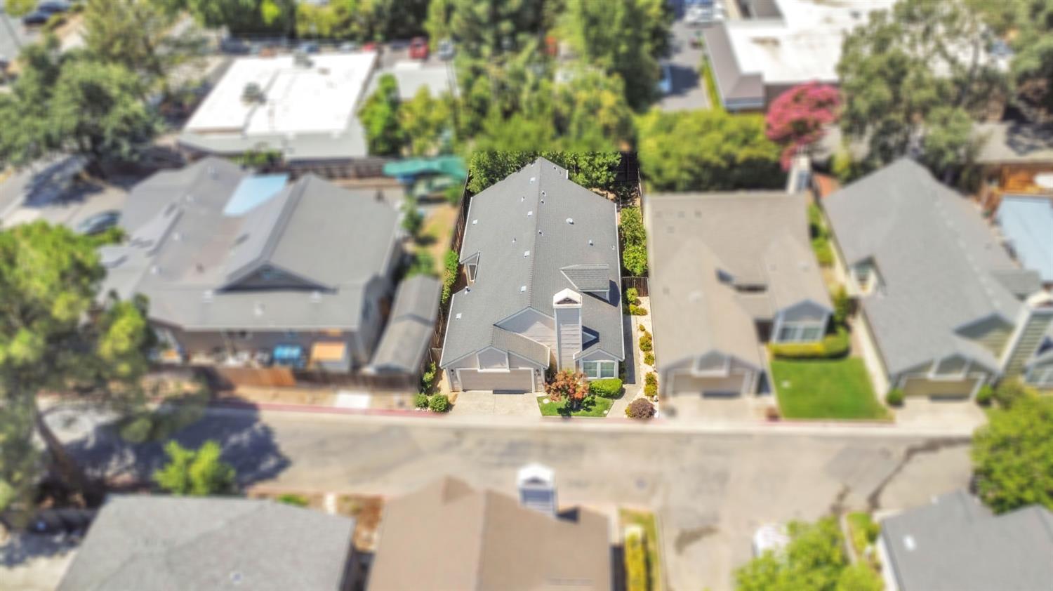 4407 Andrew Alan Lane