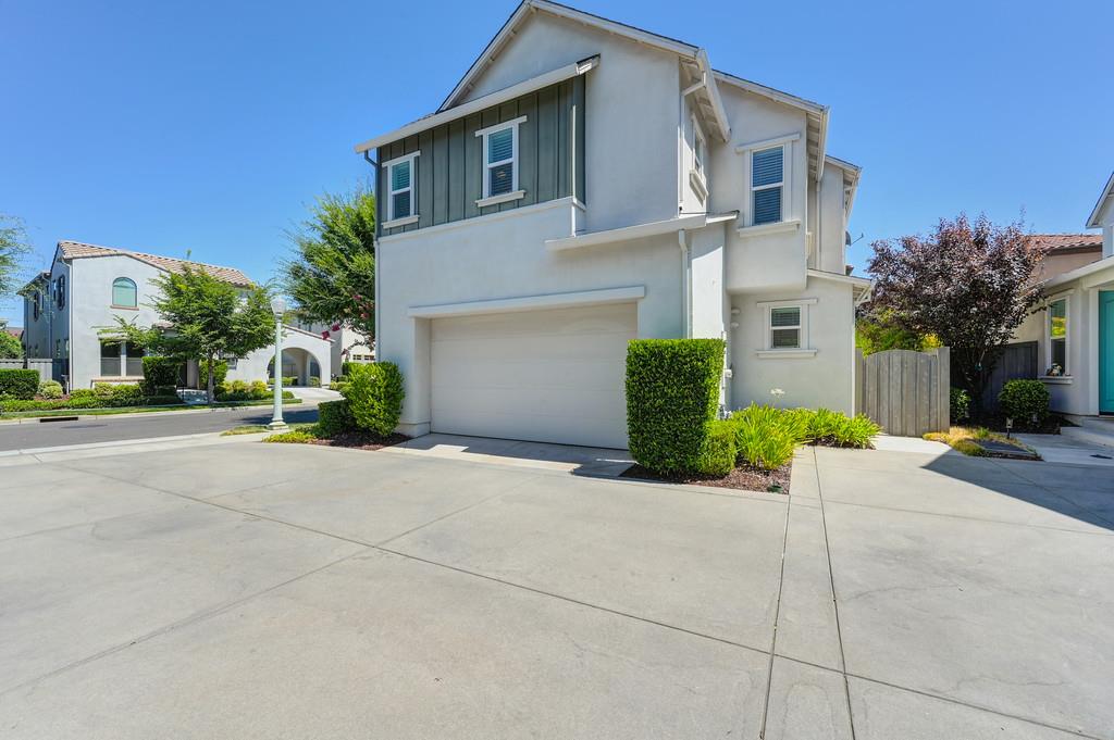 3330 Dullanty Way