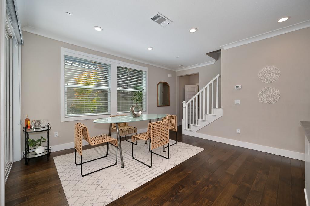 3330 Dullanty Way