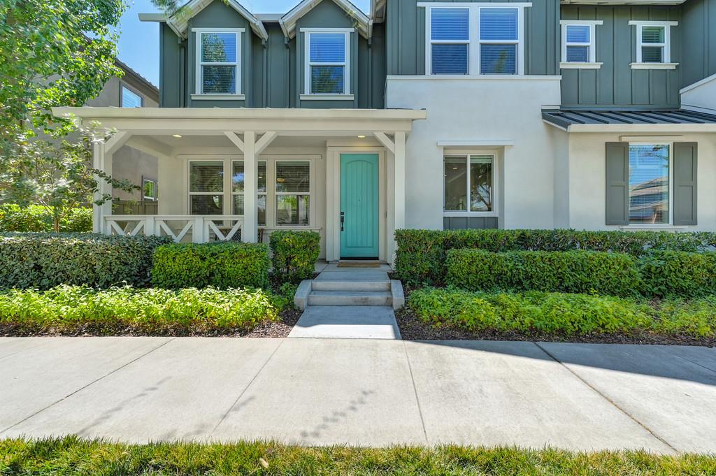 3330 Dullanty Way