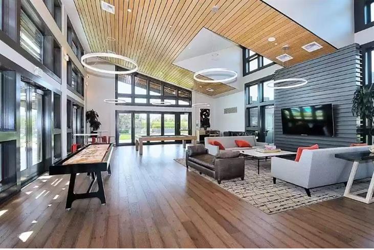 3580 Troy Dalton Street