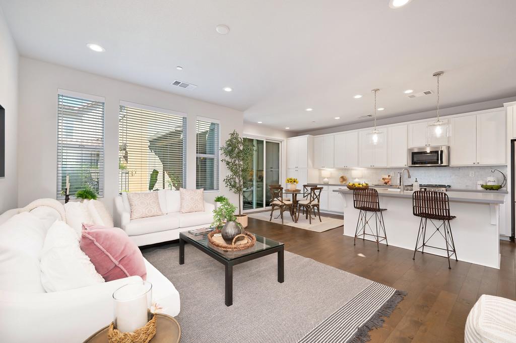 3580 Troy Dalton Street