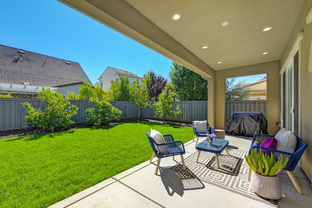 3272 Forney Way