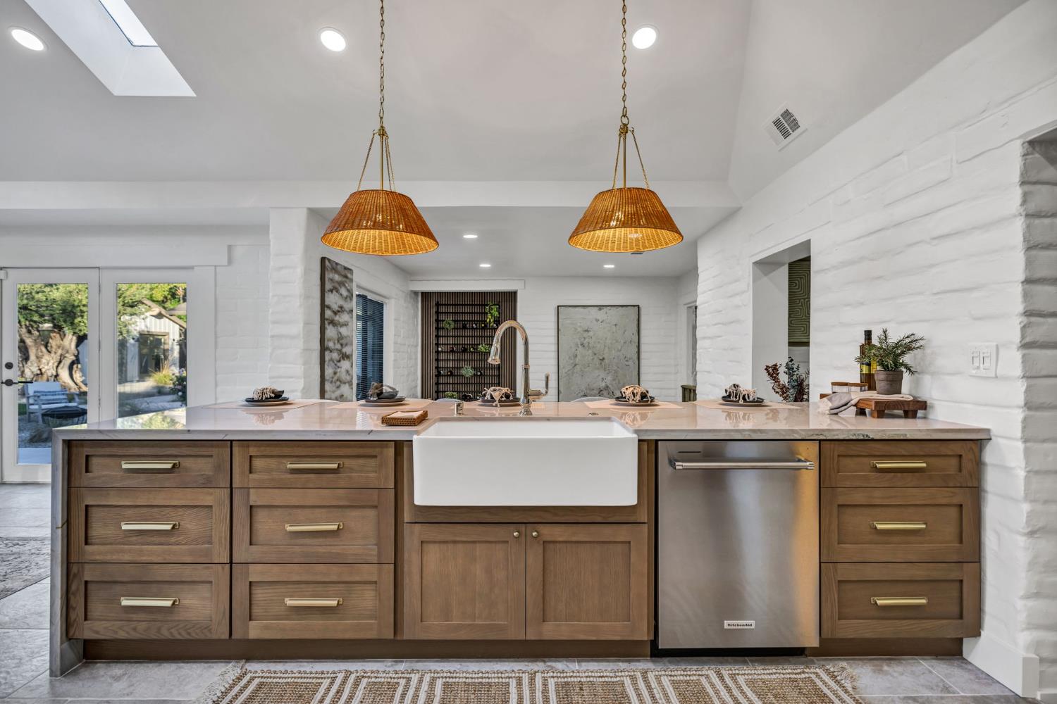 4313 Sierra Madre Drive