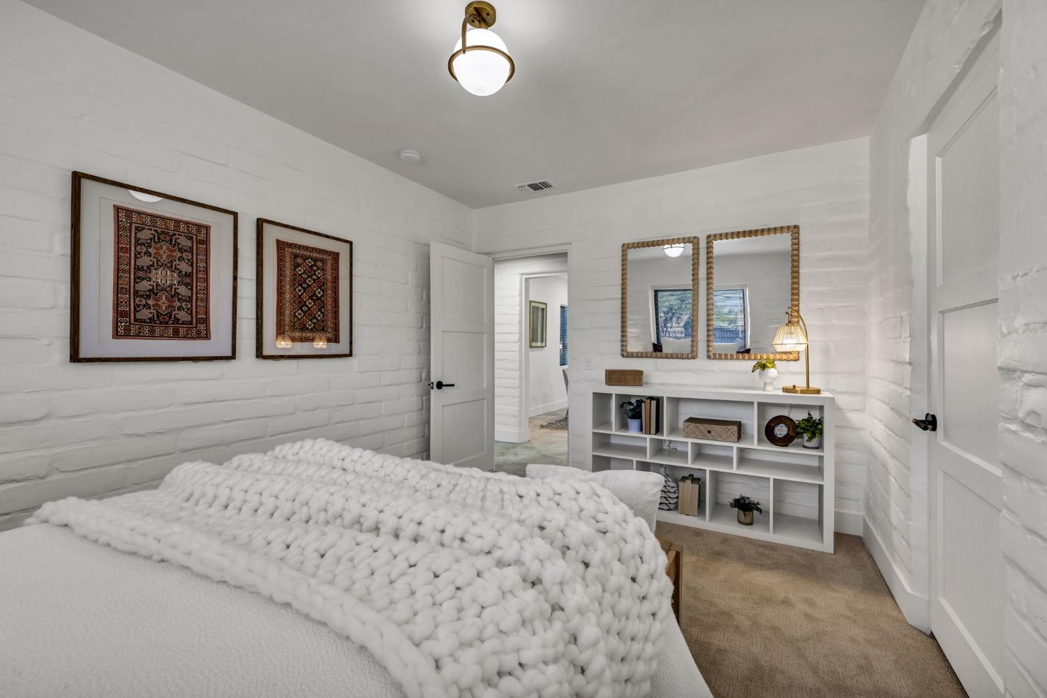 4313 Sierra Madre Drive