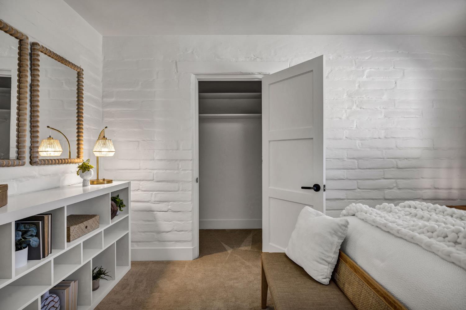 4313 Sierra Madre Drive