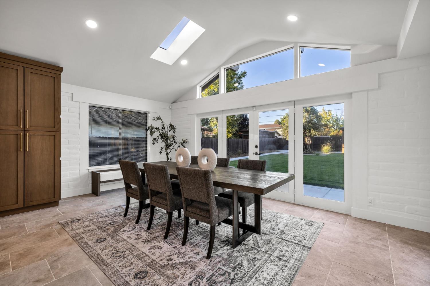 4313 Sierra Madre Drive