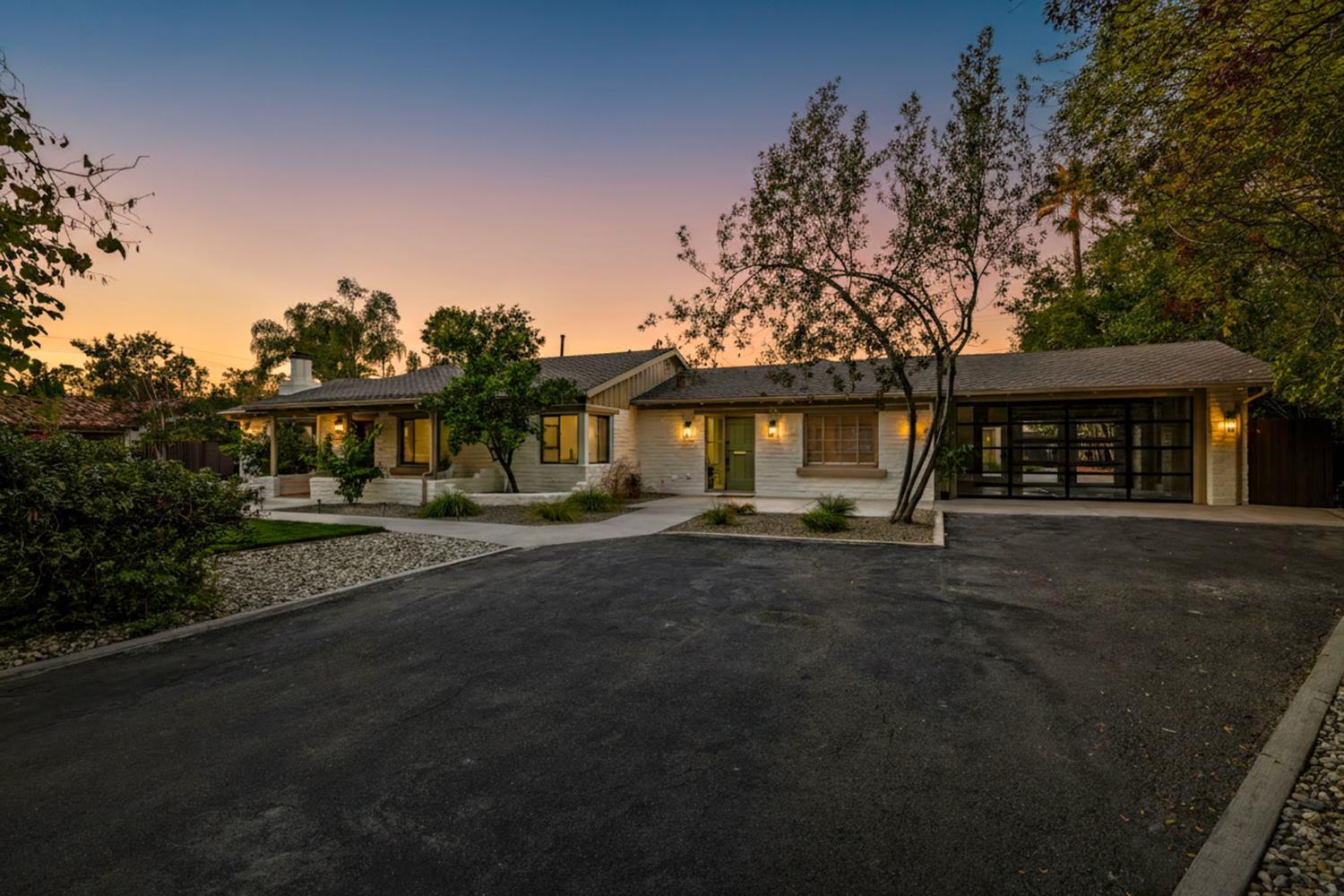 4313 Sierra Madre Drive