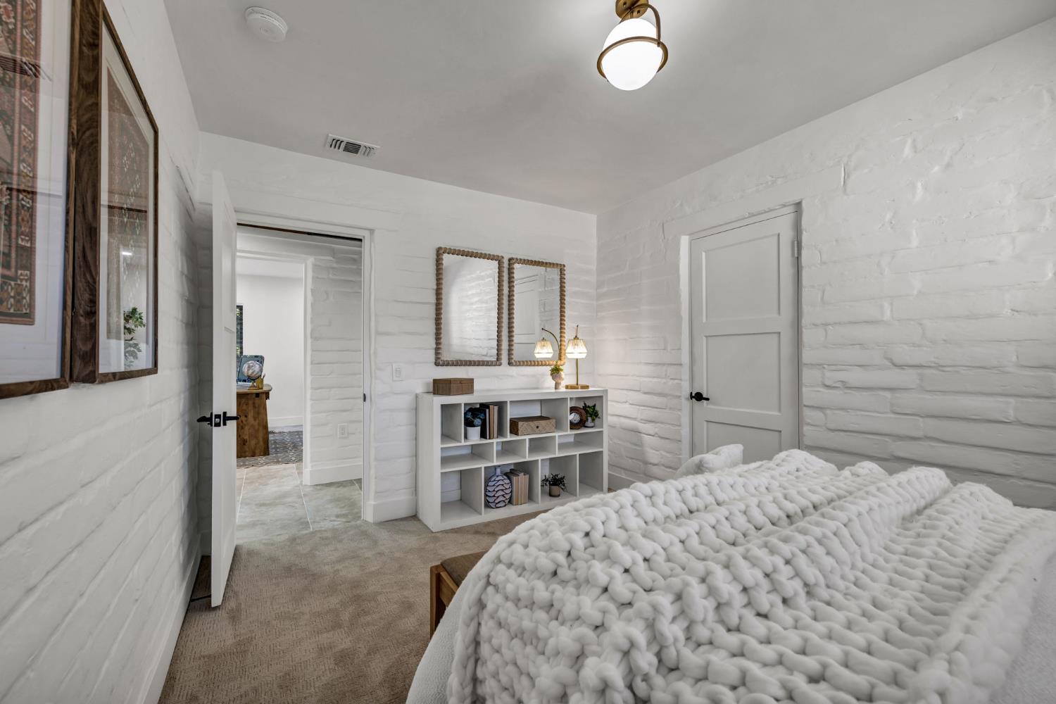 4313 Sierra Madre Drive