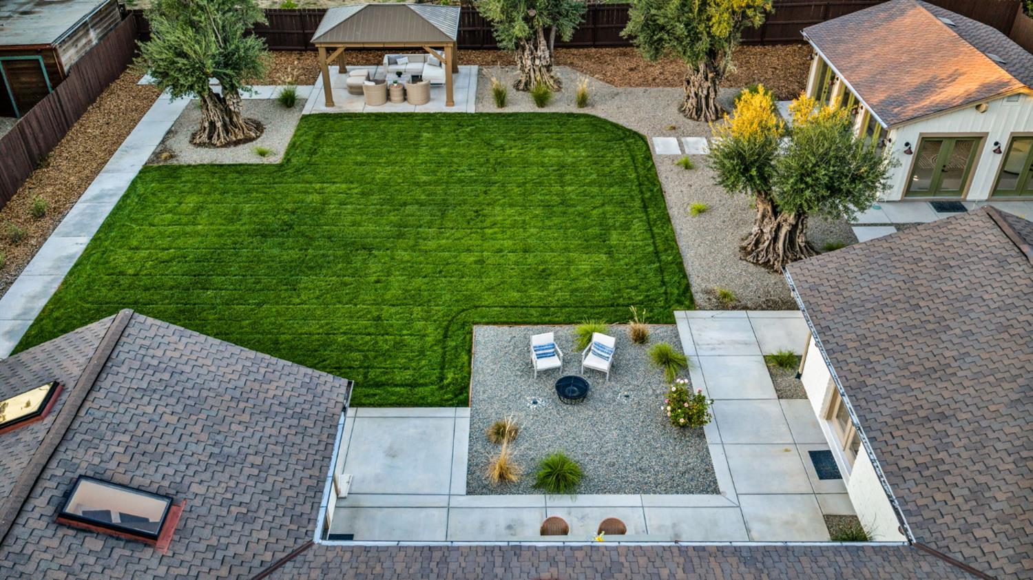 4313 Sierra Madre Drive