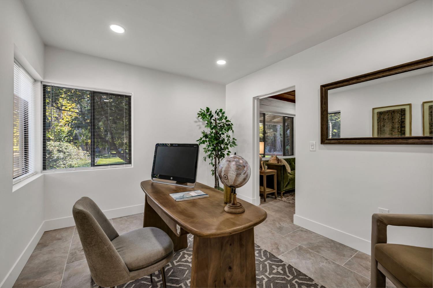 4313 Sierra Madre Drive