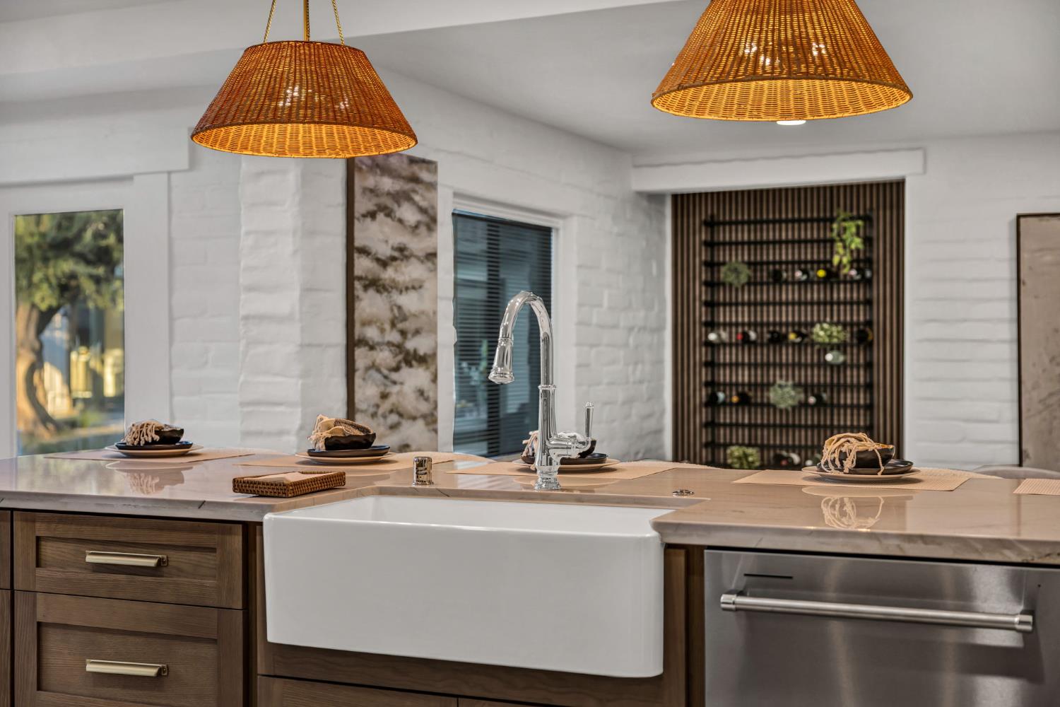 4313 Sierra Madre Drive