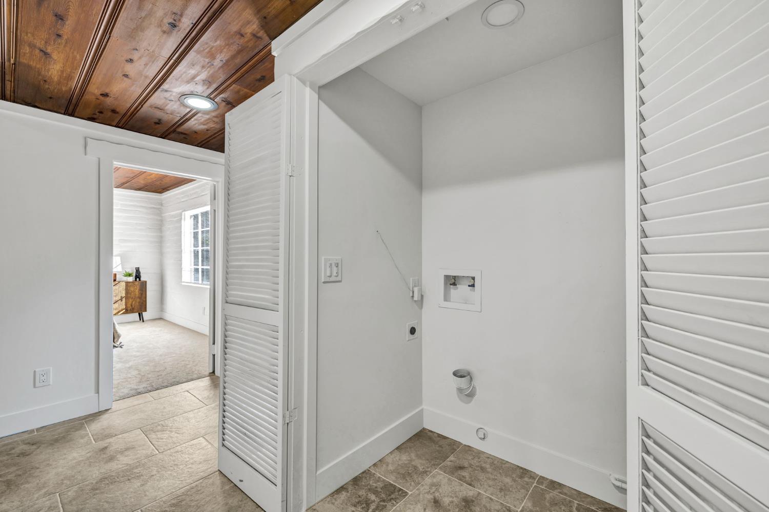 4313 Sierra Madre Drive