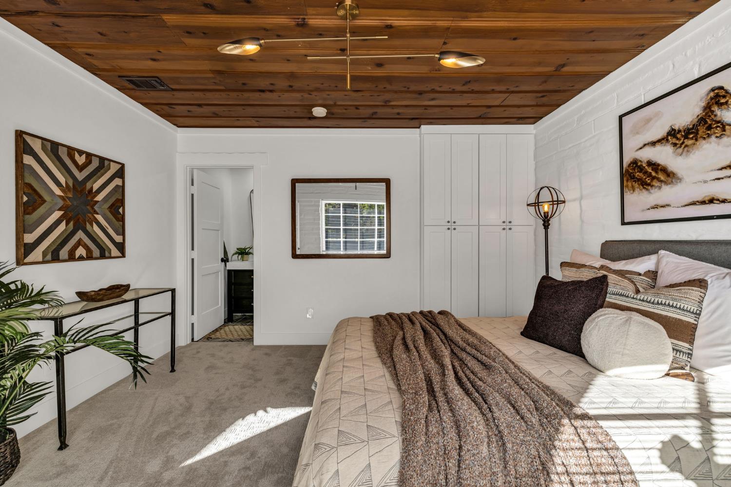 4313 Sierra Madre Drive